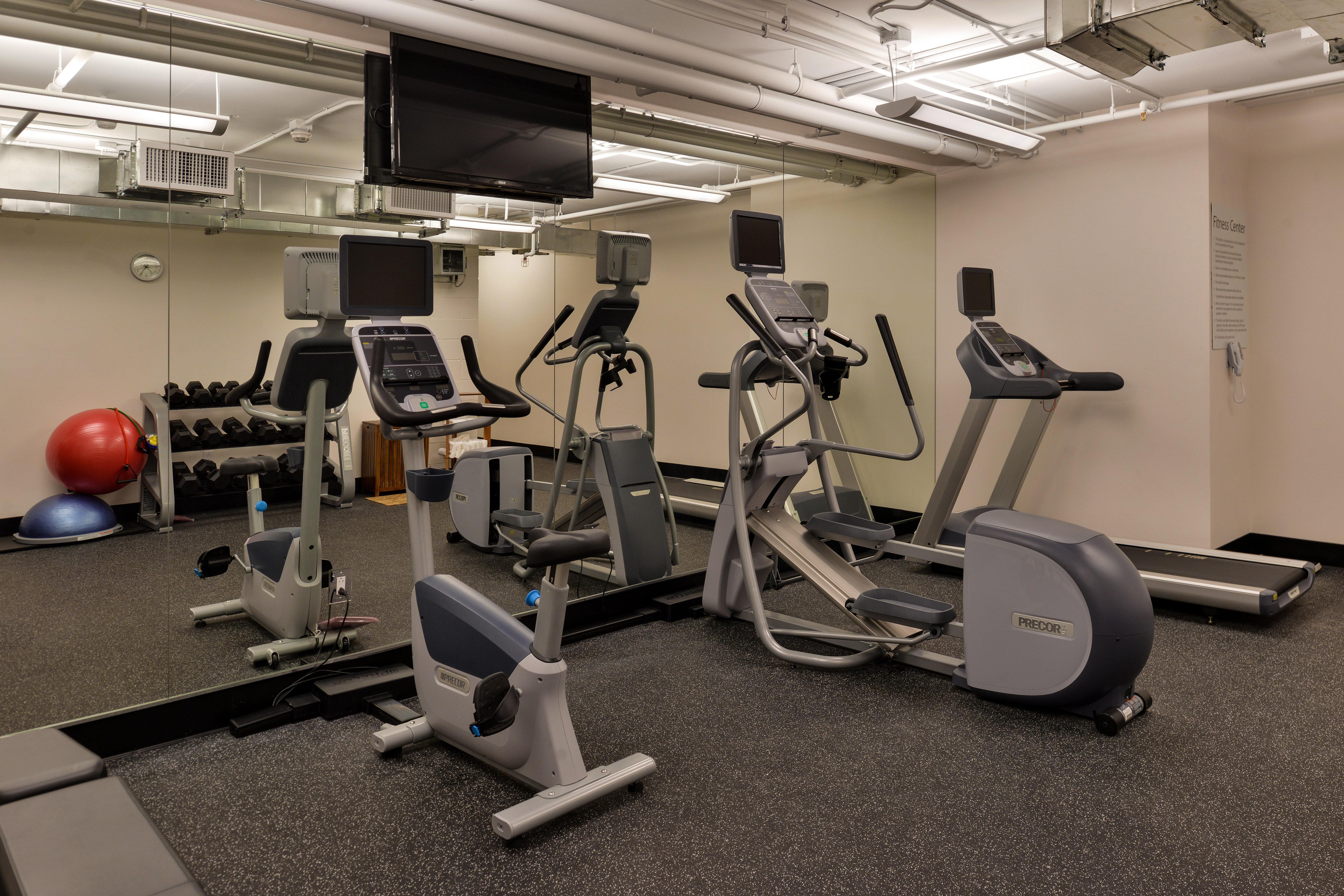 Holiday Inn Express & Suites San Diego - Mission Valley By Ihg المظهر الخارجي الصورة