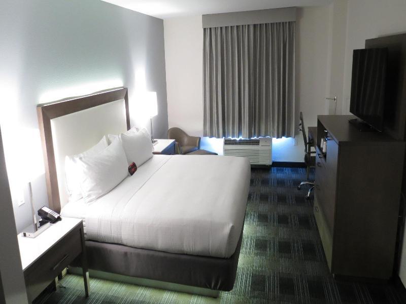 Holiday Inn Express & Suites San Diego - Mission Valley By Ihg المظهر الخارجي الصورة